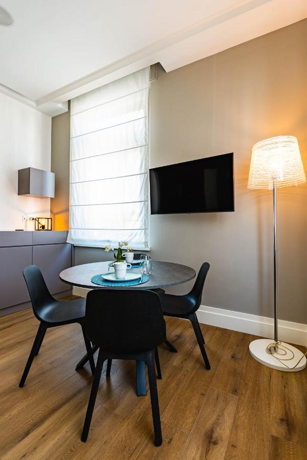 Ad Maiora Boutique Suite Неаполь Екстер'єр фото
